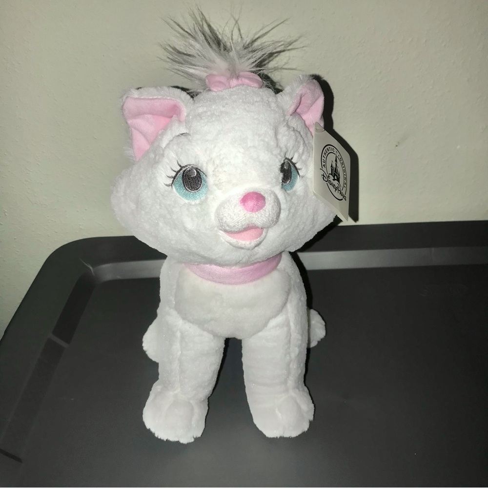 Disney plush Aristocats Marie Plush NWT